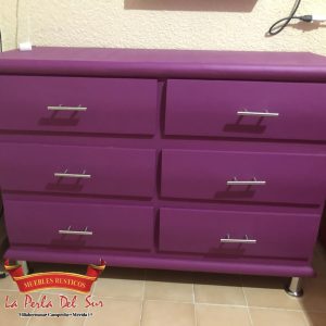 CAJONERA ACOSTADA DE 6 REFORZADA ROSA. CON PATAS CROMADAS.
